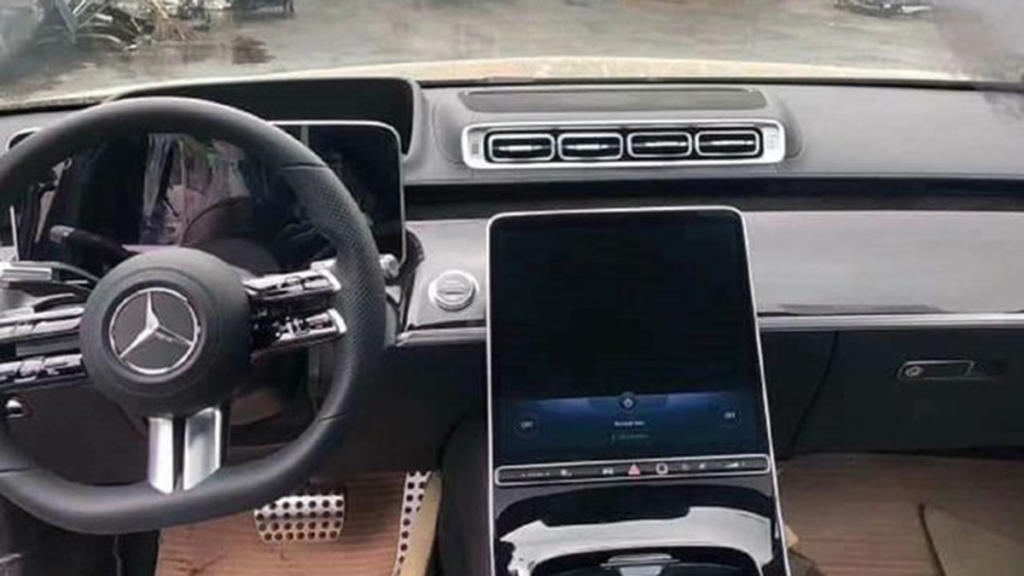 Mercedes-Benz Clase S 2021 salpicadero